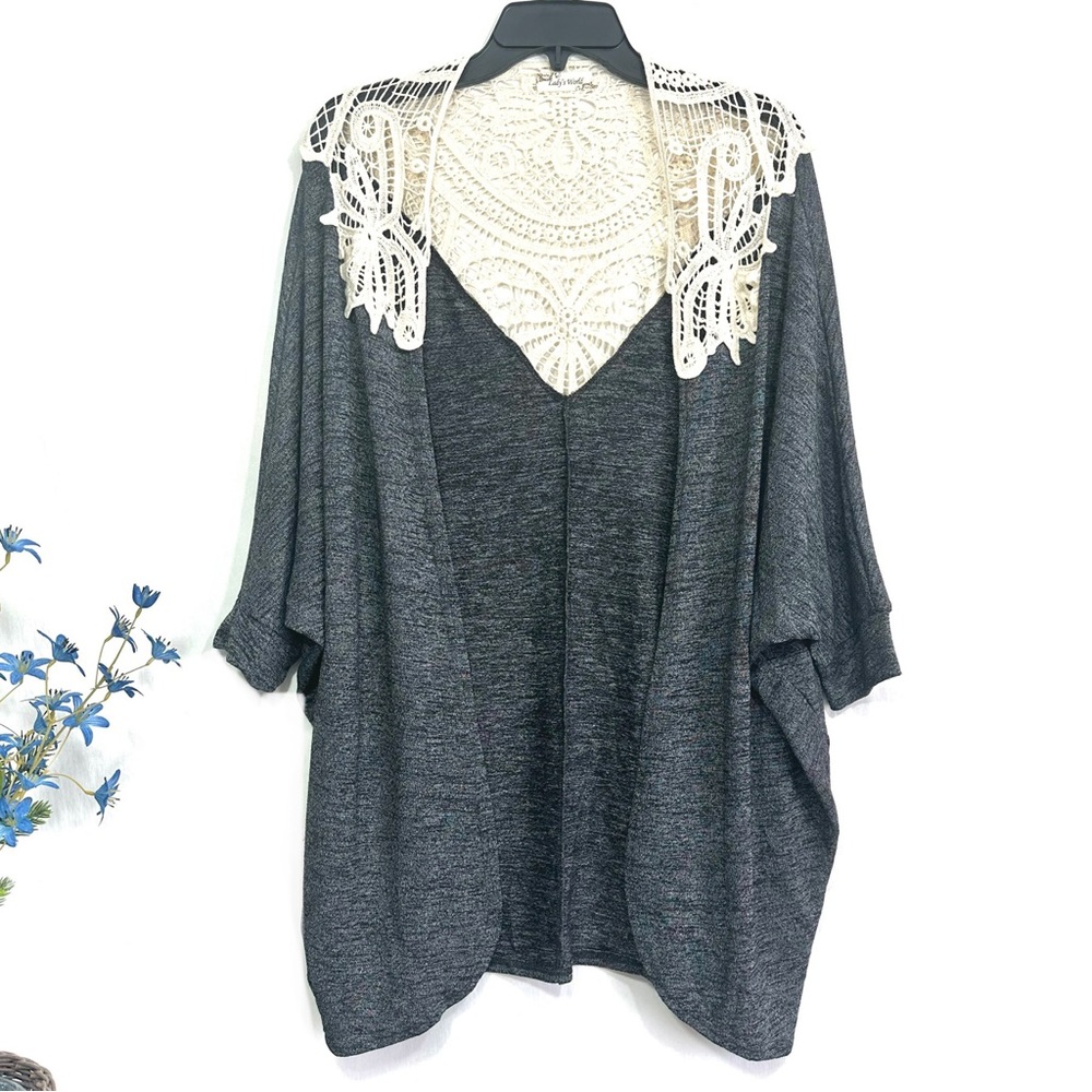 Lady’s World Women’s Gray Cream Crochet Elbow Sleeve Open Front Cardigan